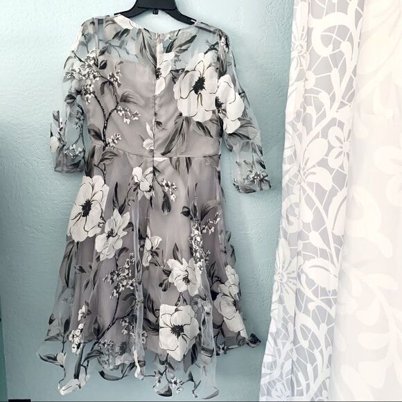 Gray Floral Organza A-Line Dress Size XL - Picture 8 of 11